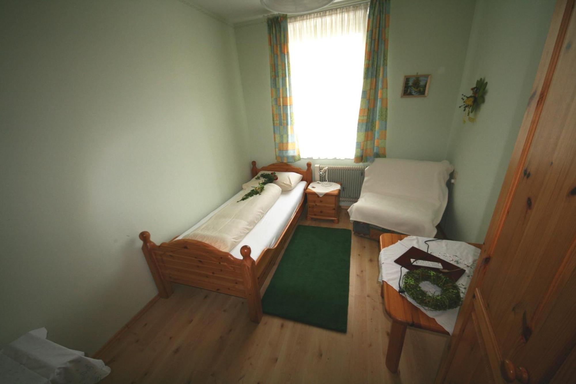 Gasthof Zum Kramer Gurk Oda fotoğraf